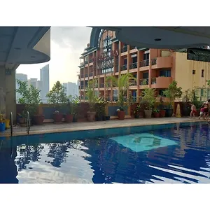Hotel Capital O 914 Makati Palace, Makati City