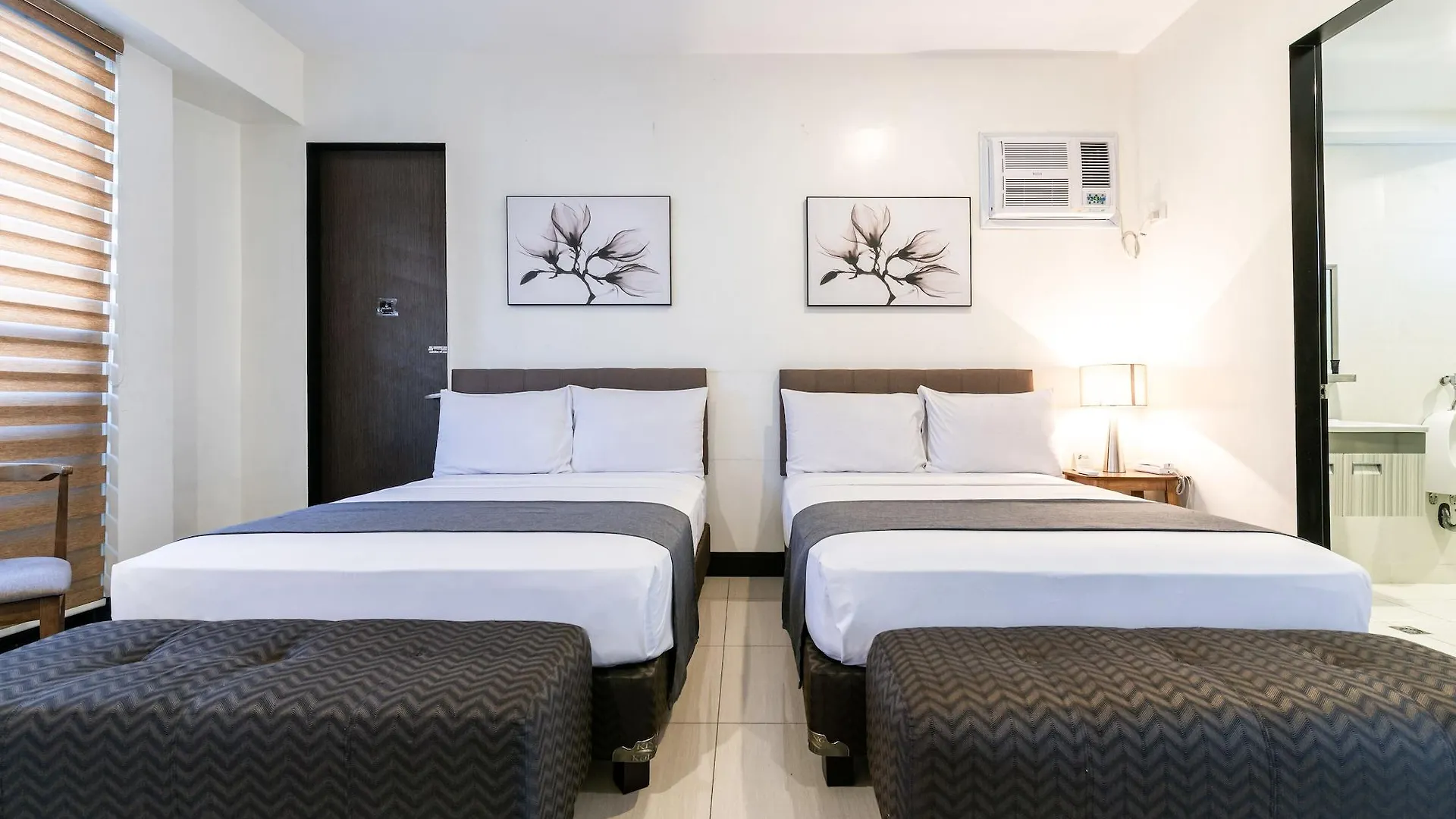 Artemis Place Makati Hotel Makati City 3*,